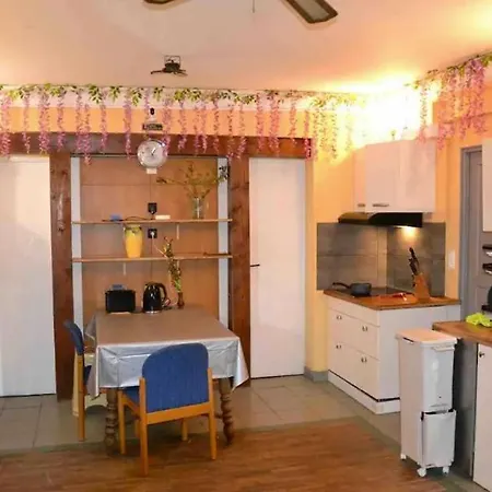 Vandrerhjem Chambres Privees Pres De Disneyland Paris *